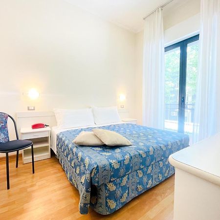 Hotel Bolognese 贝拉里亚-伊贾马里纳 外观 照片